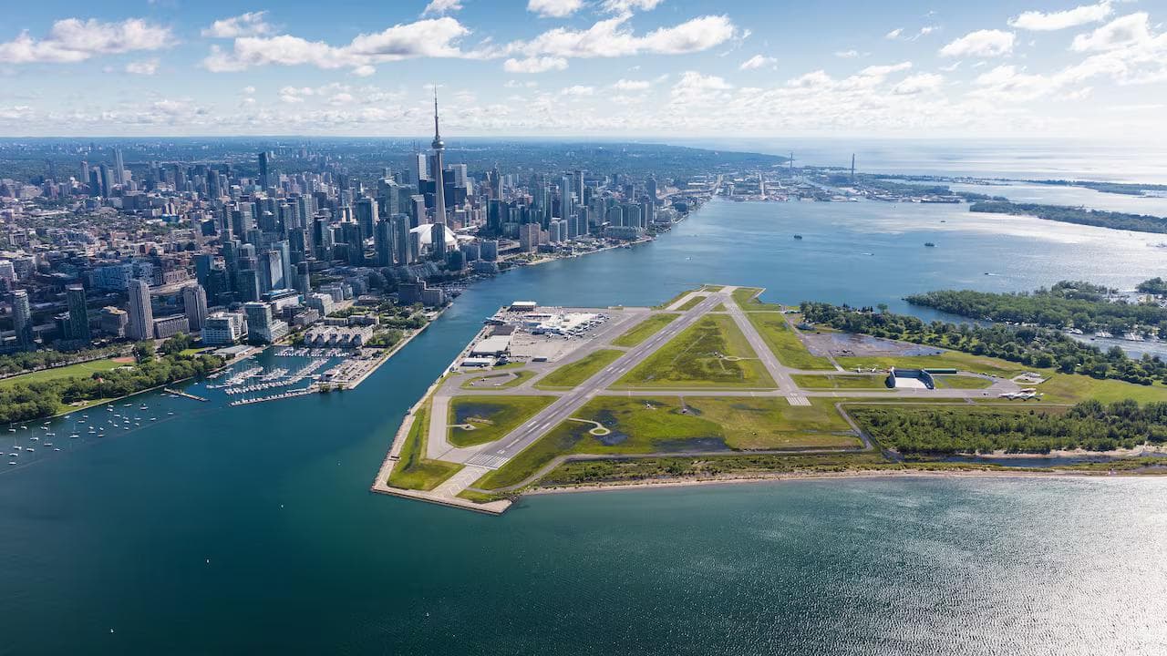 Toronto mayor asks province to return island land after feds block airport expansion