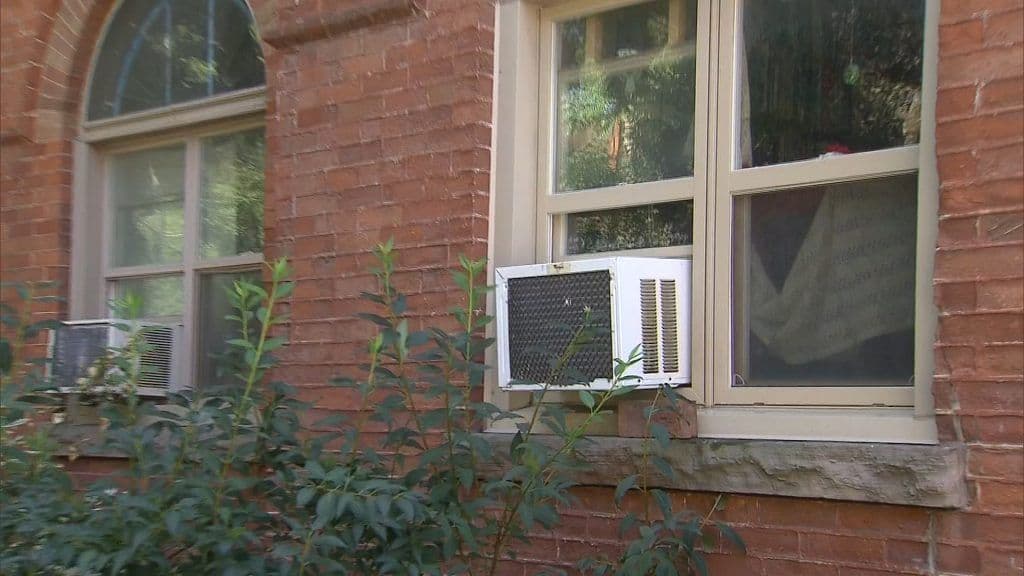 New Ontario tenant air conditioning rules come into effect
