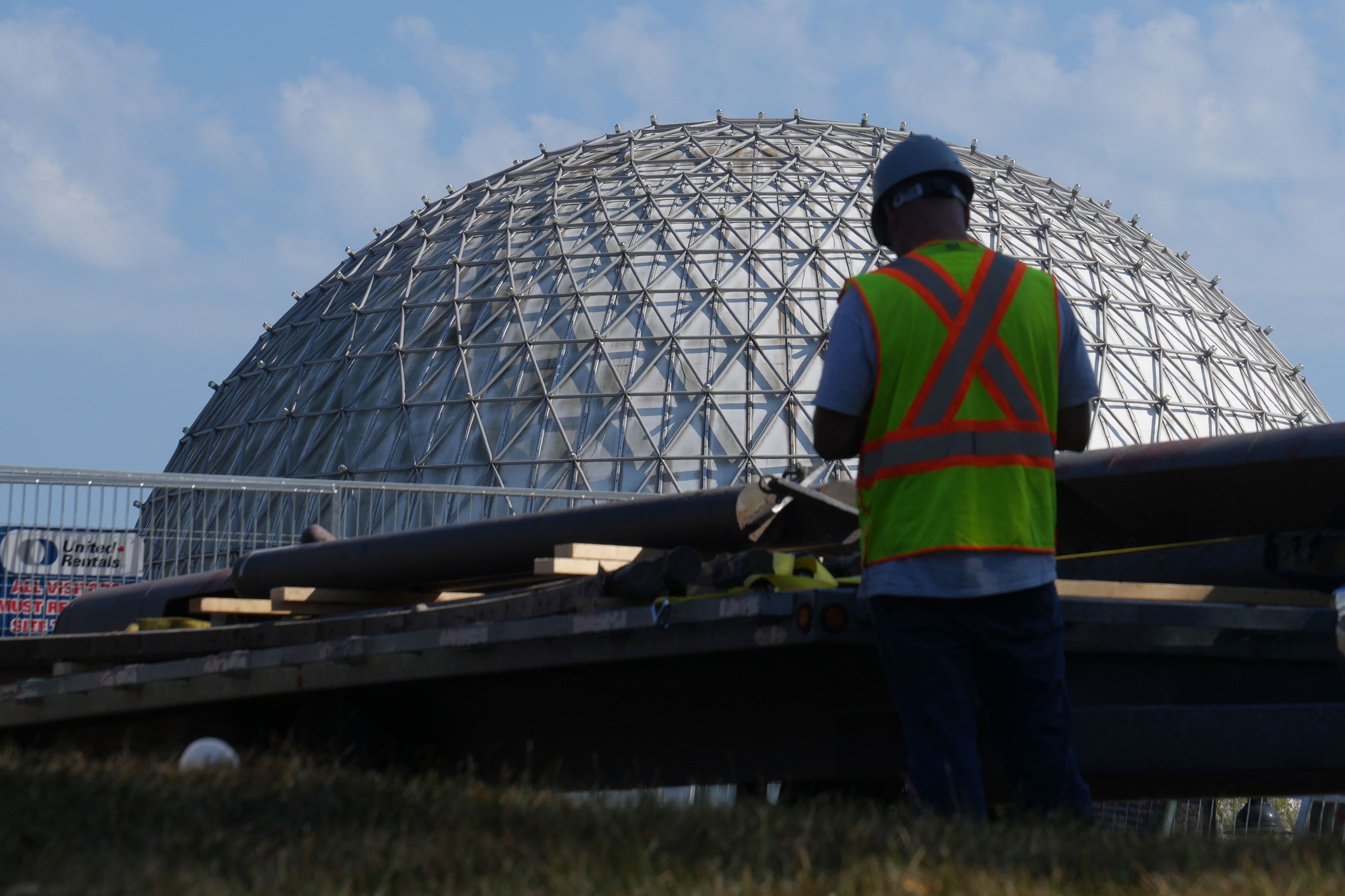 Ontario Science Centre closing immediately after report flags issues with roof