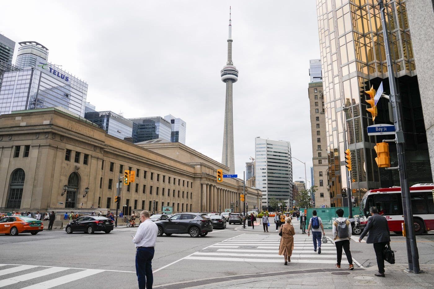 Union says 250 CN Tower workers locked out ahead of Canada Day