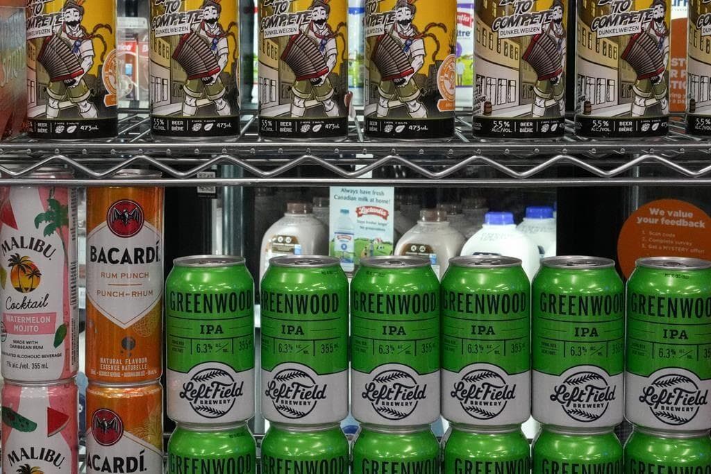 Ontario's corner stores begin selling alcohol as rules loosen