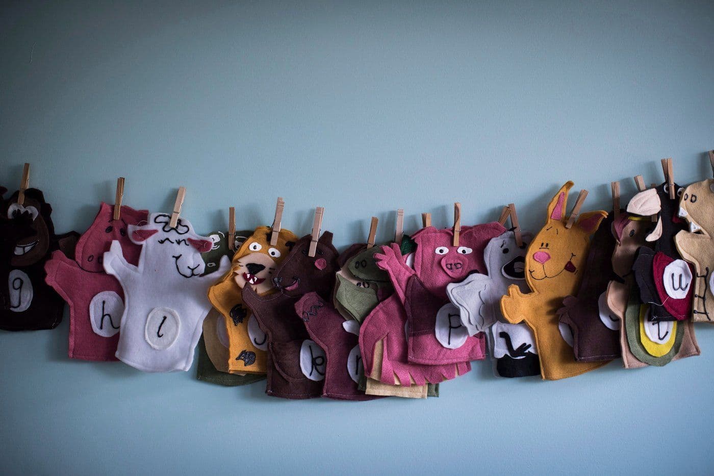 Ontario's $85.5M cut to municipal budgets risks success of $10-a-day child-care program, association says