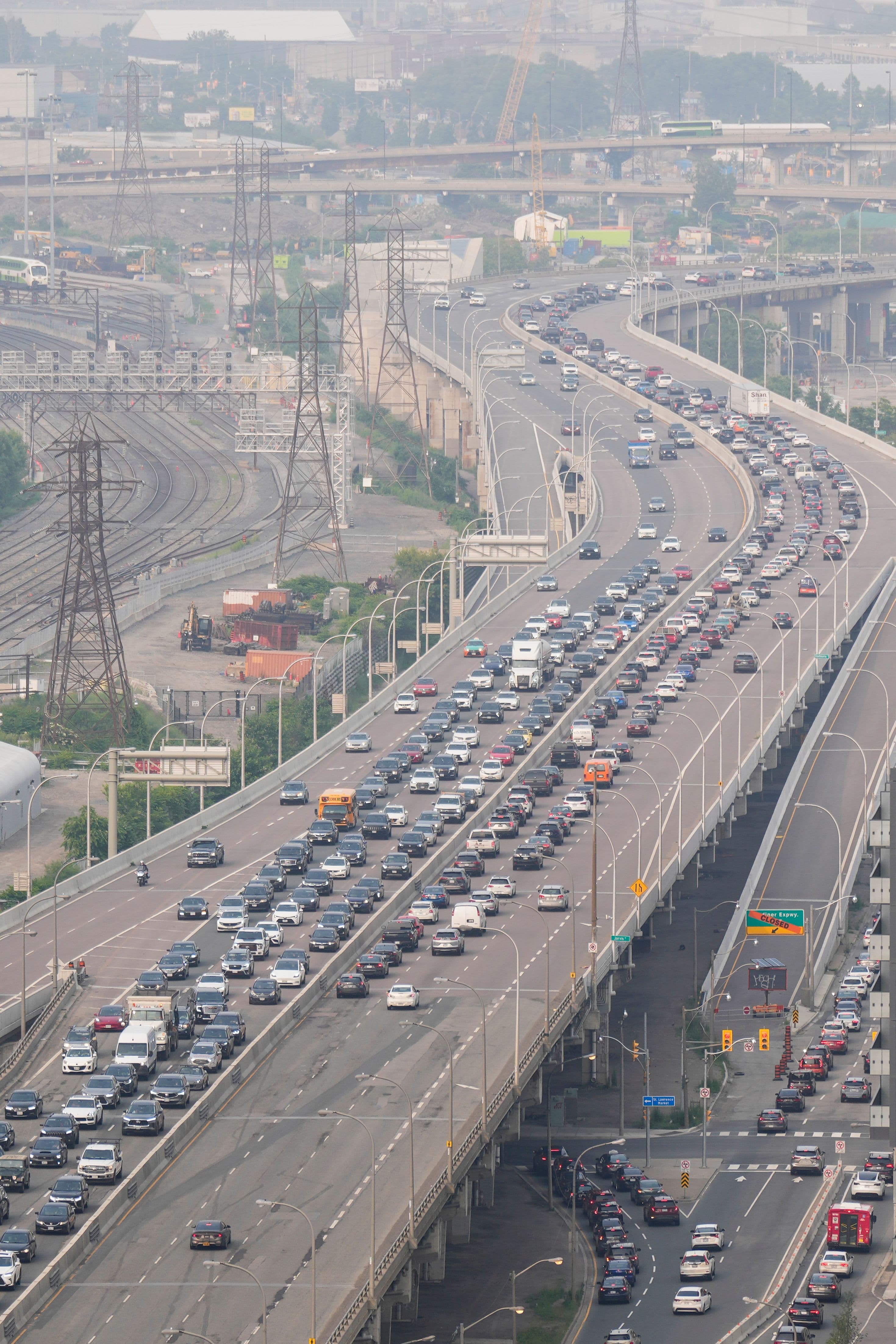Province says new funding will allow Gardiner Expressway construction to finish a year earlier