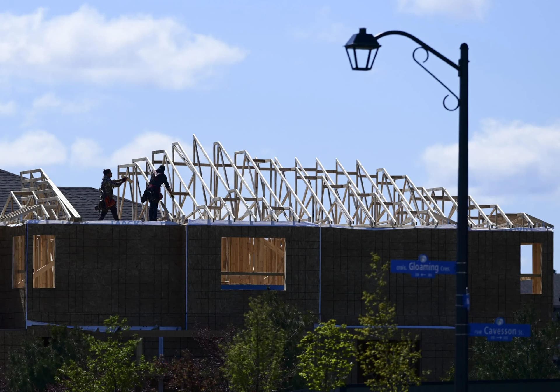 Ontario realtors call on Ottawa to reject developer charge hike