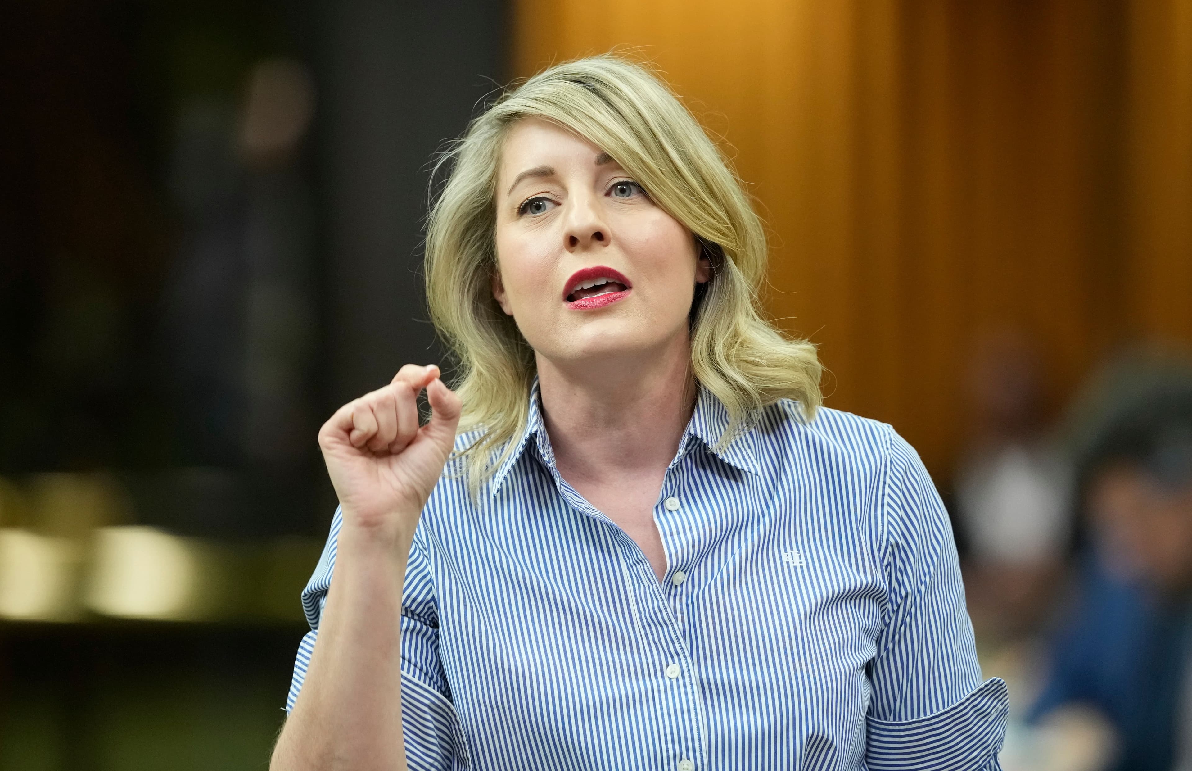 Joly denies being warned Stellantis fight hurt Canada-U.S. trade talks