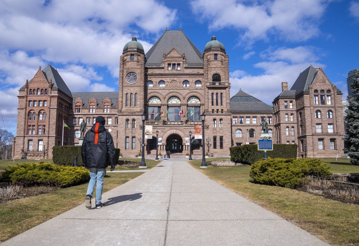 Ontario legislature resumes; opposition parties say Greenbelt questions linger