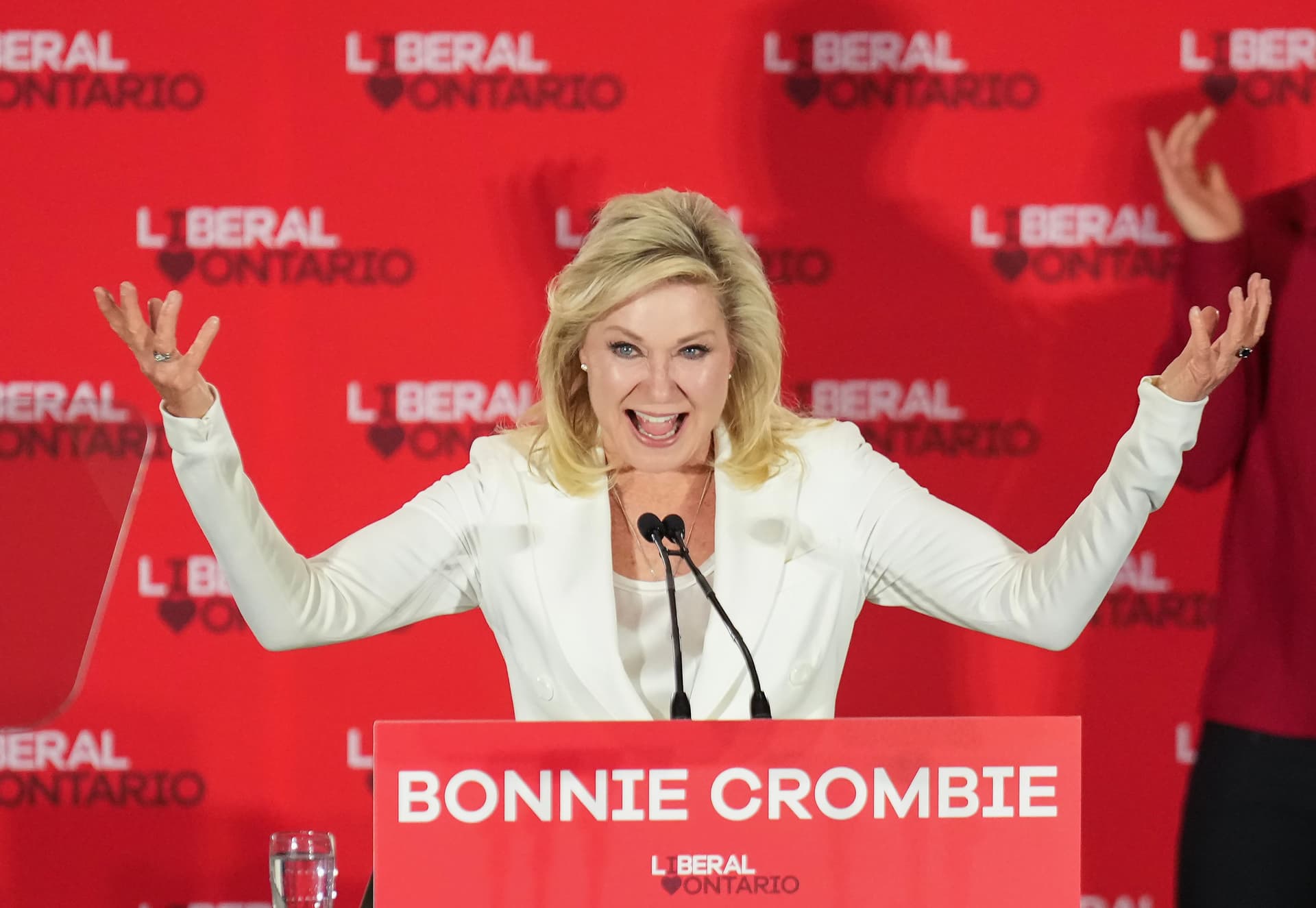 Crombie supporters push back against criticism ahead of leadership review