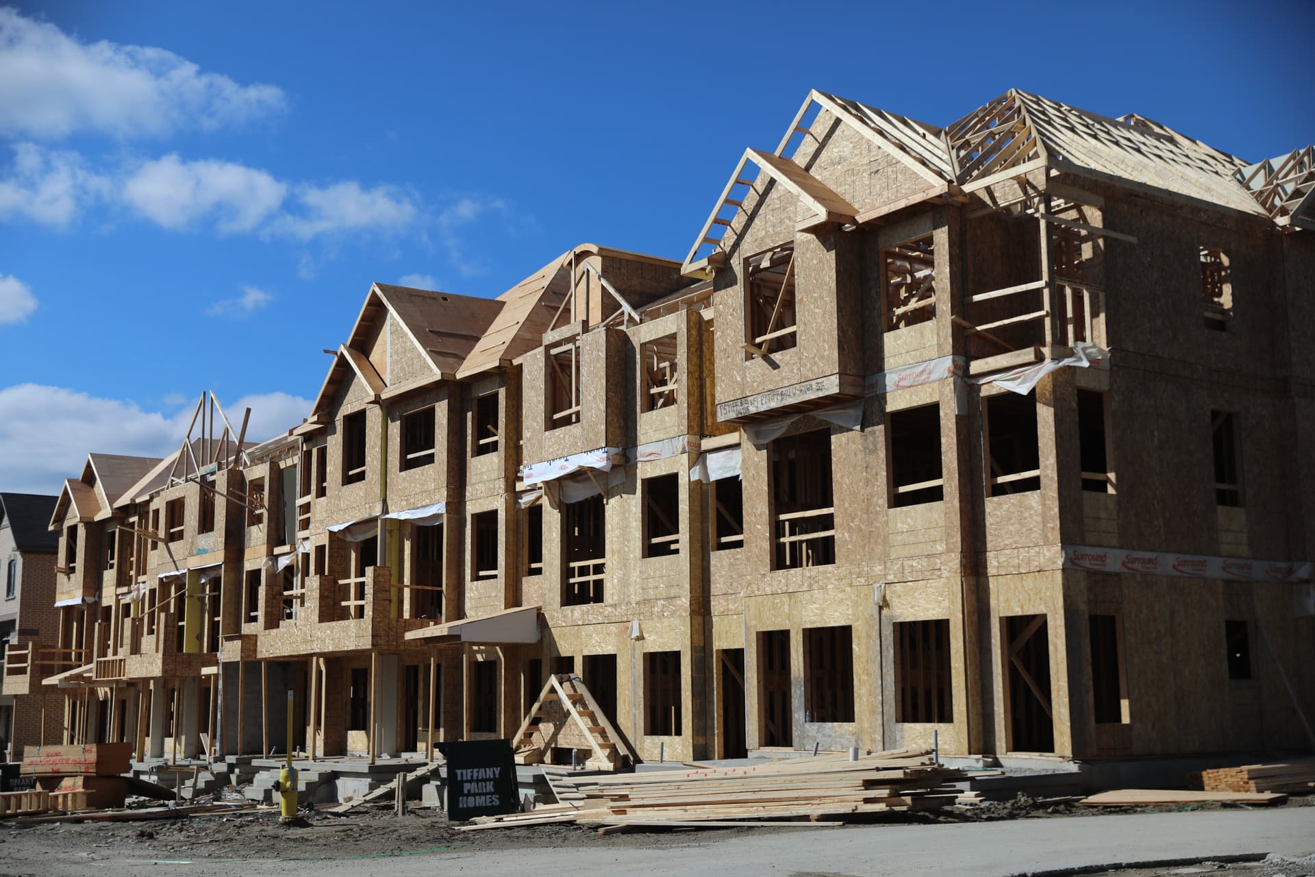 Ontario budget shows lower projections for new home construction