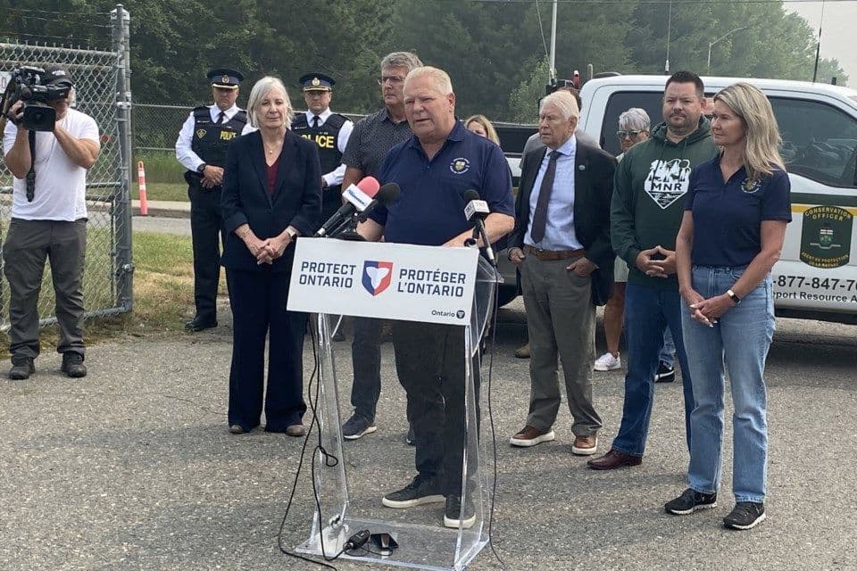 Premier Doug Ford warns wildfire evacuees to not return to their homes
