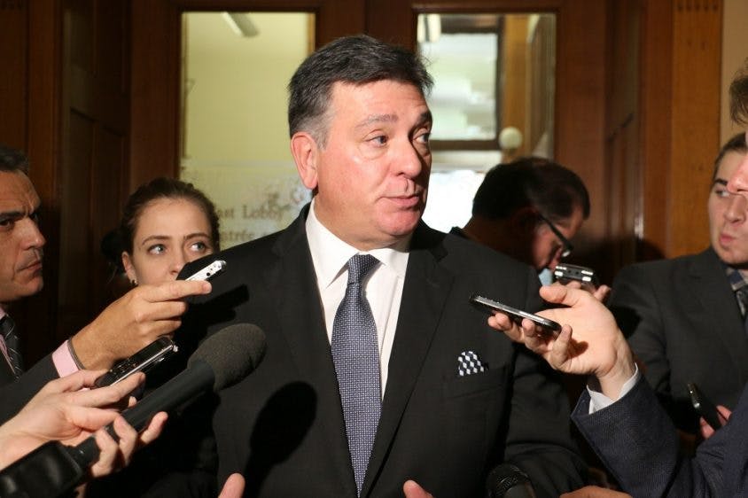 After $1,400-a-plate fundraiser, Sousa touts ‘open dialogue’ on conflict-of-interest rules