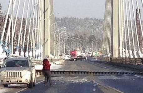 Nipigon River Bridge failure caused by overloaded bolts: long-awaited MTO reports