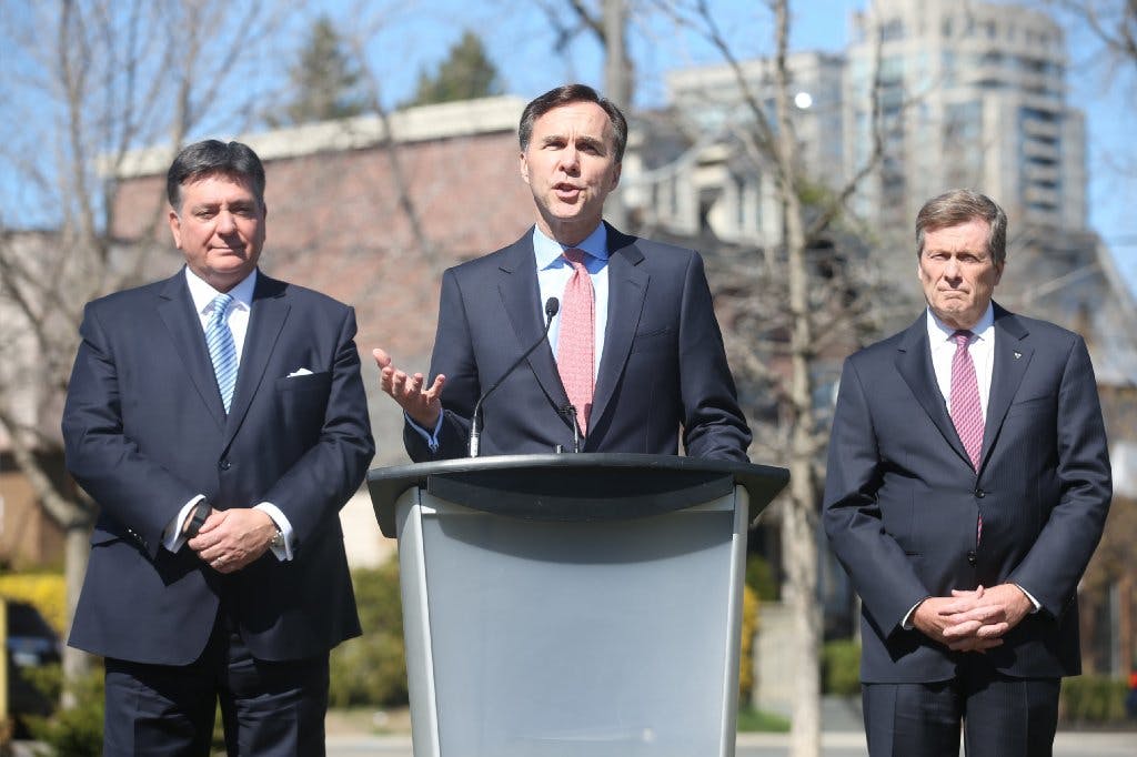 Provinces, Ottawa pledge to split pot tax revenue 75-25