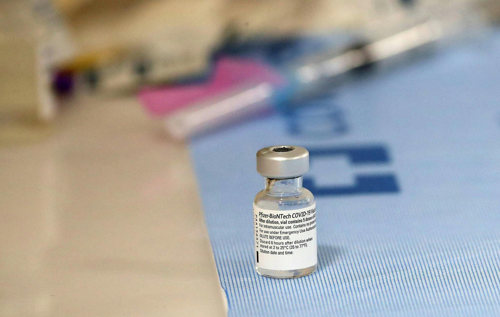 Toronto to continue ‘wartime effort’ of vaccinating through the holidays
