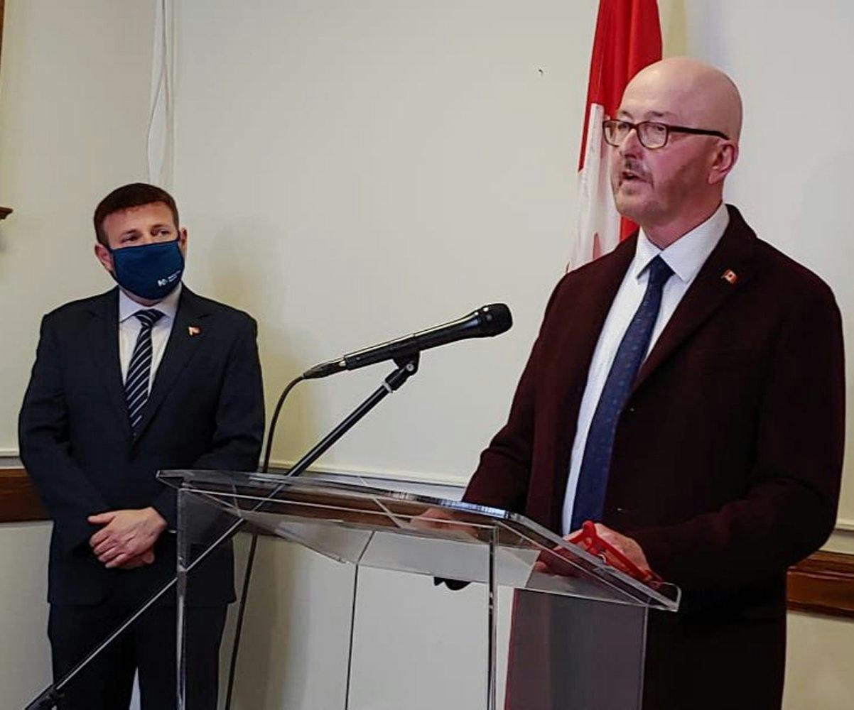 Baber teams up with federal Conservative MP to oppose public health measures