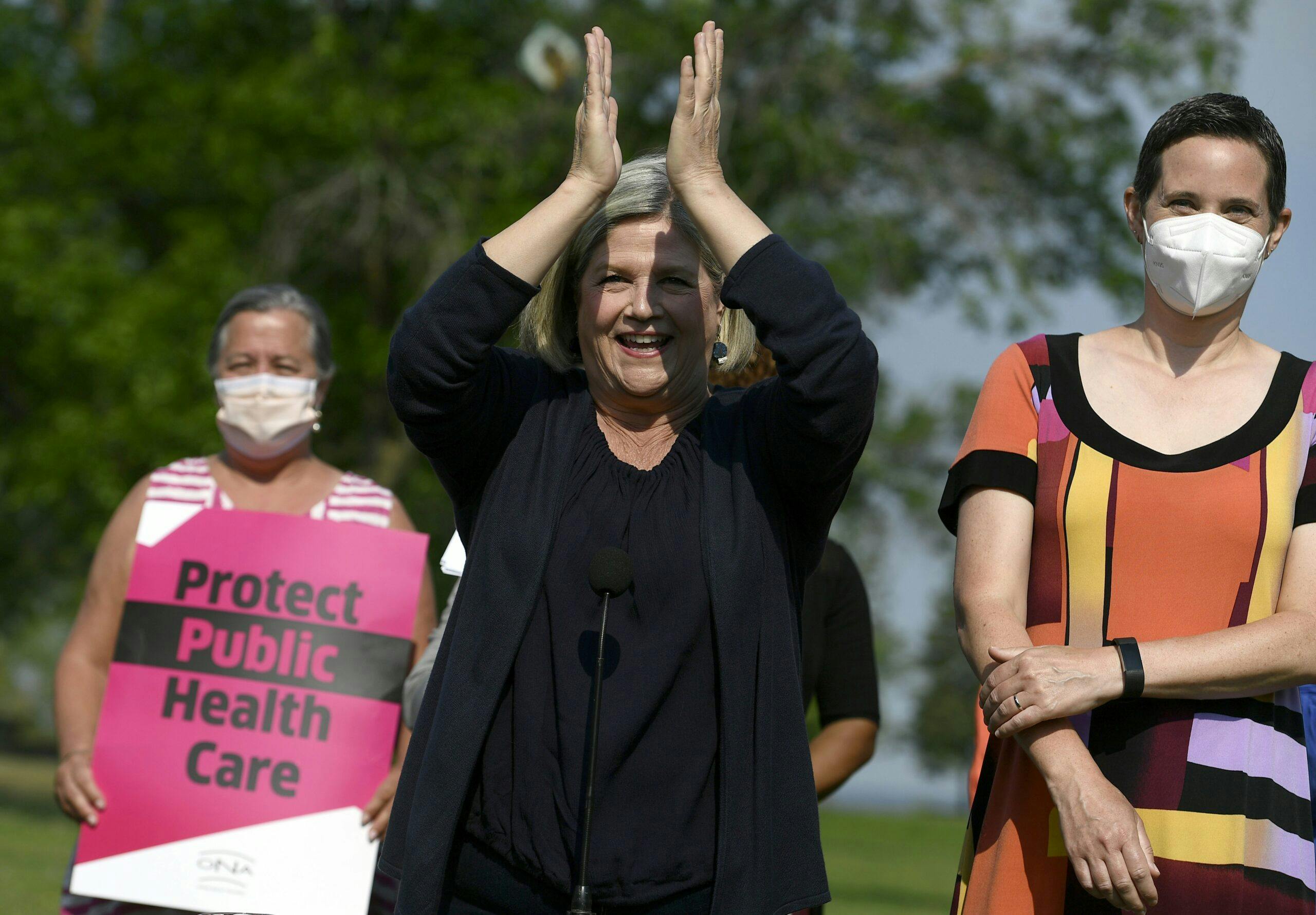 Horwath’s NDP return to major health-care expansions as final pitch to voters